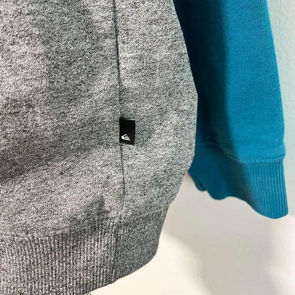 Quiksilver Men’s Raglan Sleeve Hoodie in Teal & Gray - Size Medium - Picture 2 of 16